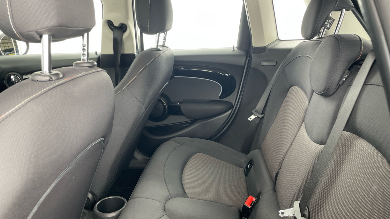 MINI Hatchback 1.5 One Classic 5dr Petrol Hatchback